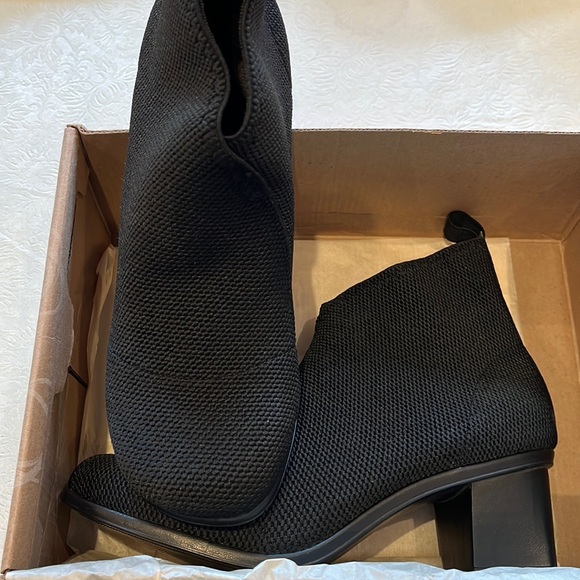 Barcelona Collective Raval Ankle Boot - Never Worn - size 40 - Picture 6 of 9